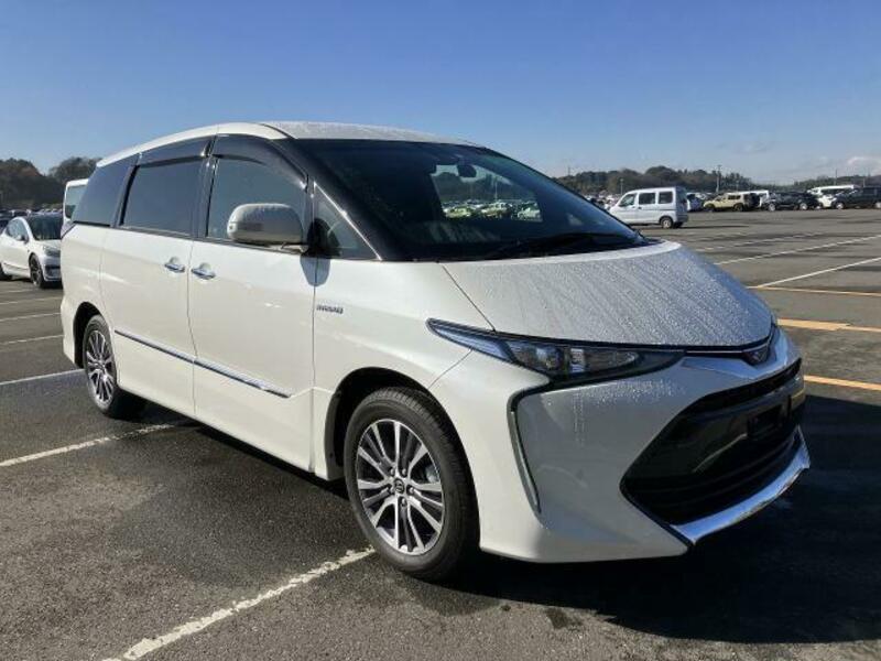 Toyota Estima 2018: Perpaduan Kemewahan, Fungsionalitas, dan Keandalan