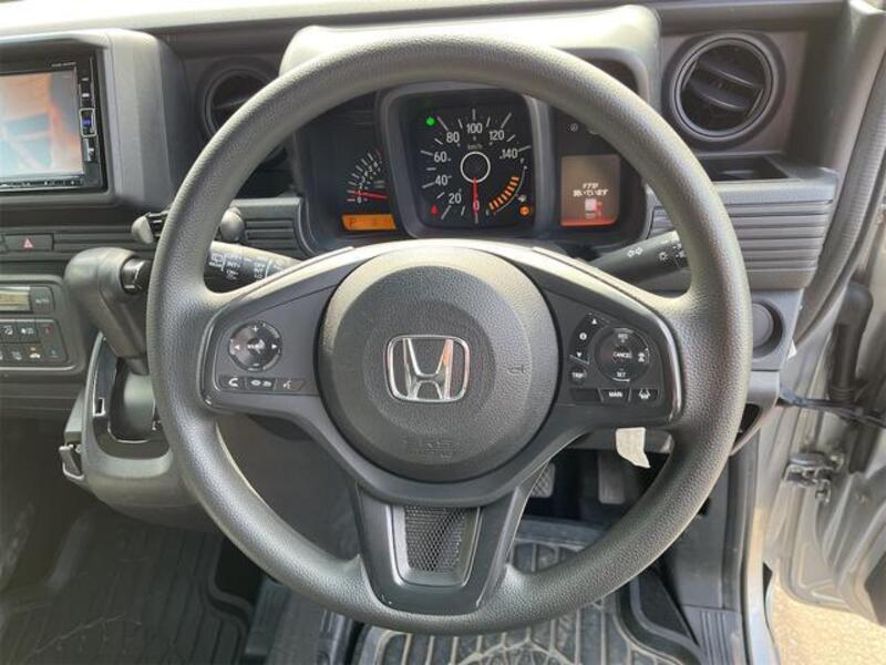 N-VAN