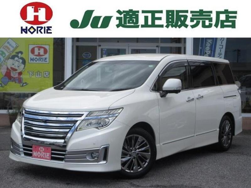 NISSAN ELGRAND