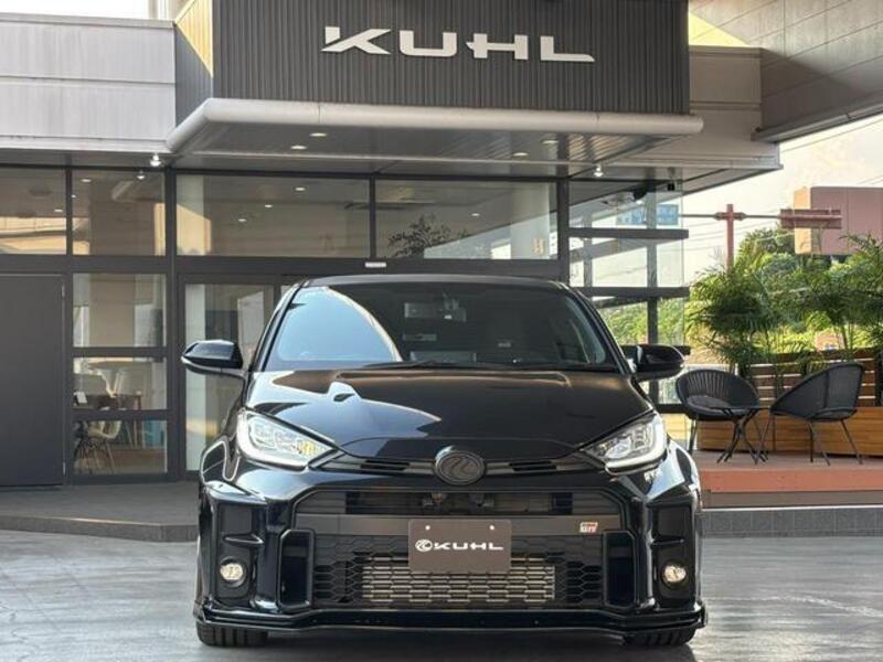 GR YARIS