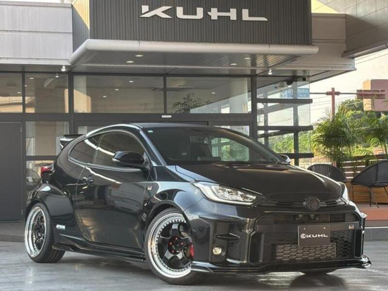 GR YARIS