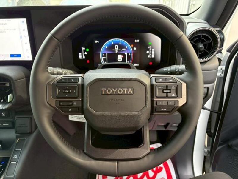 LAND CRUISER 250