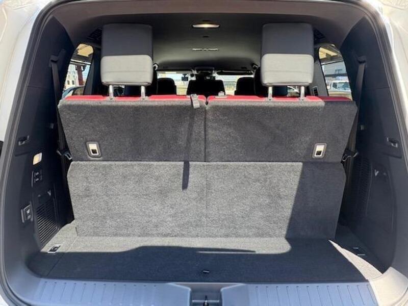 LAND CRUISER