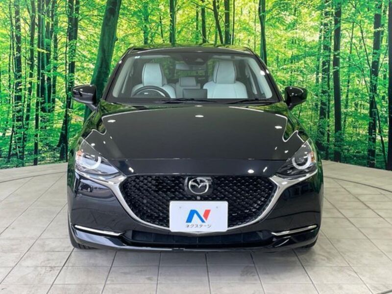 MAZDA2