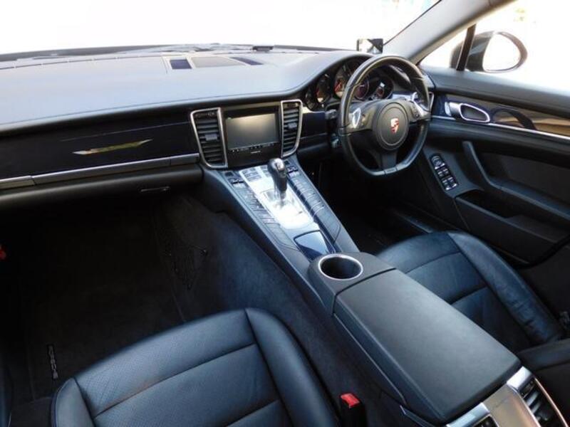 PANAMERA