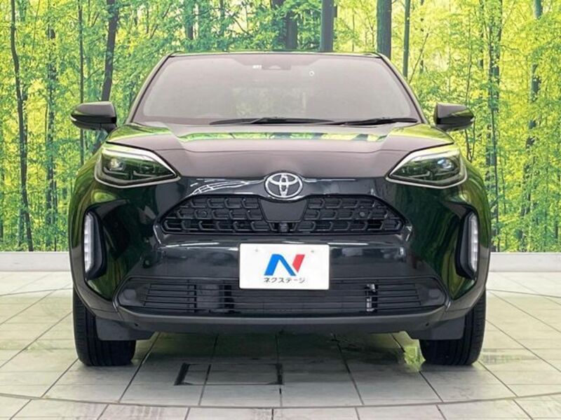 YARIS CROSS