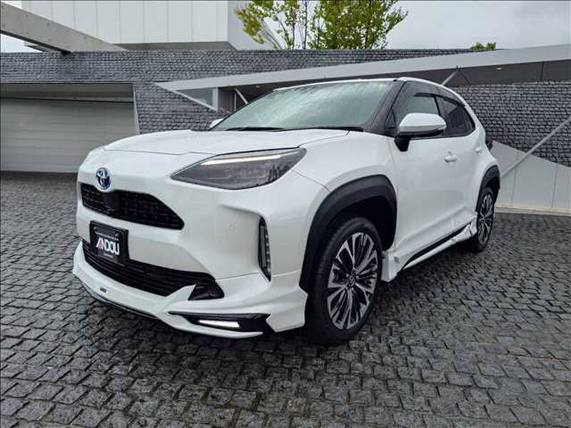 YARIS CROSS-0
