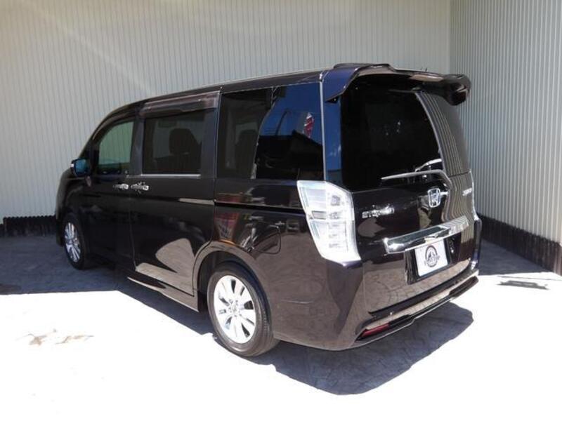 STEPWAGON SPADA