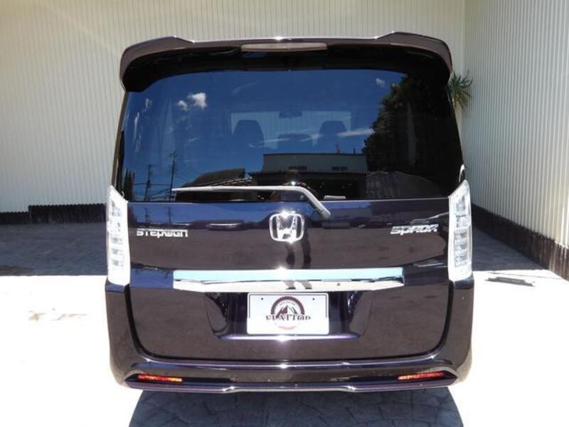 STEPWAGON SPADA