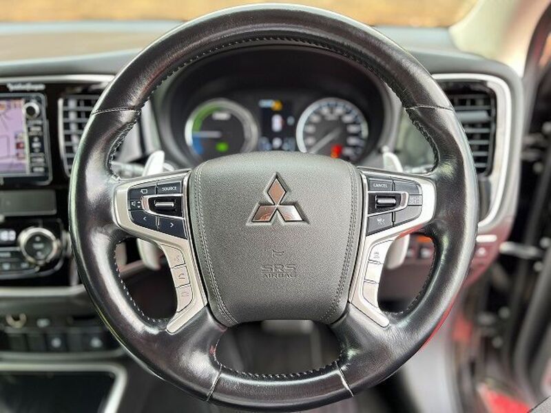 OUTLANDER PHEV