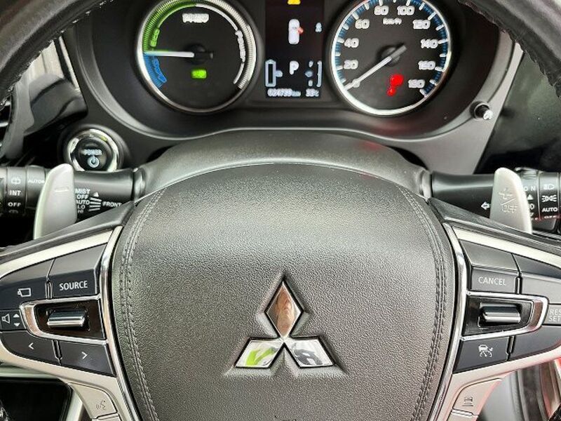 OUTLANDER PHEV