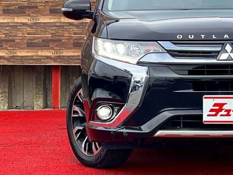 OUTLANDER PHEV
