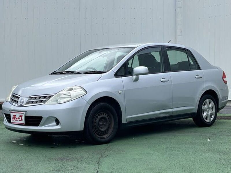 NISSAN LATIO