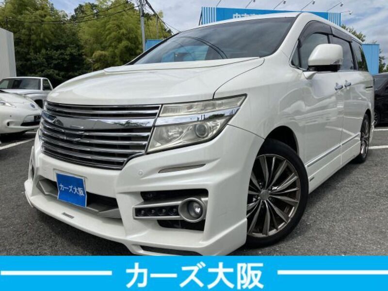 NISSAN ELGRAND