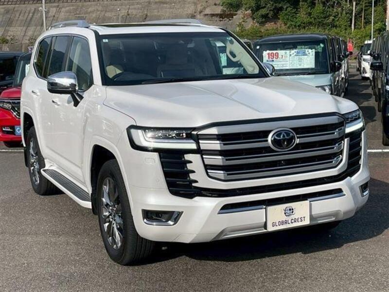 LAND CRUISER