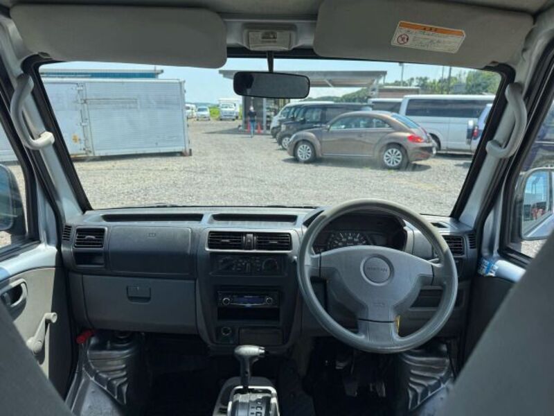 CLIPPER VAN