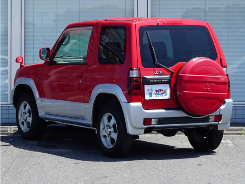 PAJERO MINI