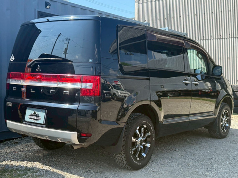DELICA D5