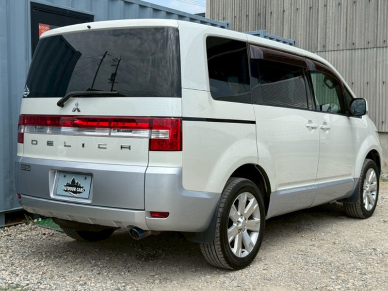 DELICA D5