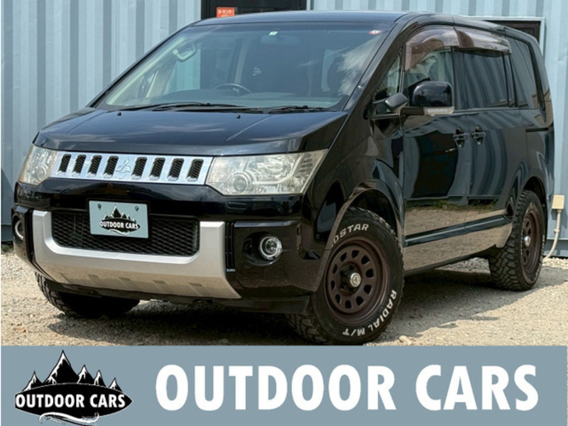 MITSUBISHI DELICA D5