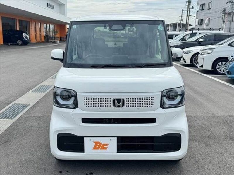 N BOX