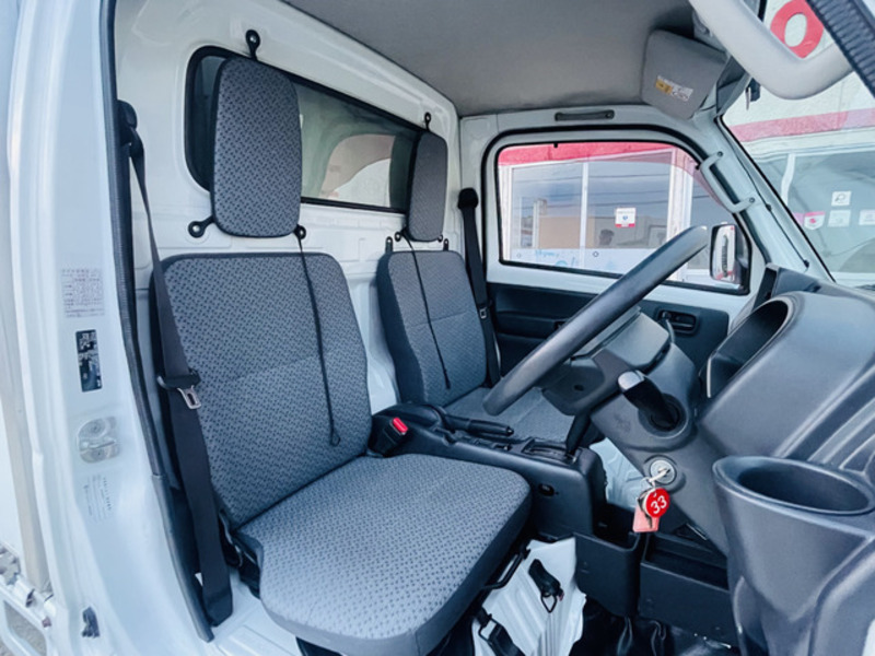 MINICAB TRUCK