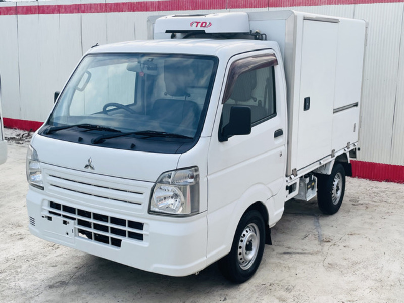 MINICAB TRUCK