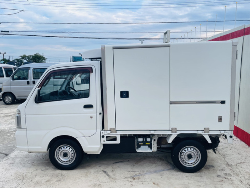 MINICAB TRUCK