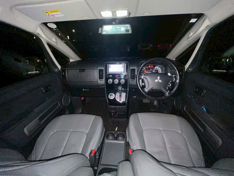 DELICA D5