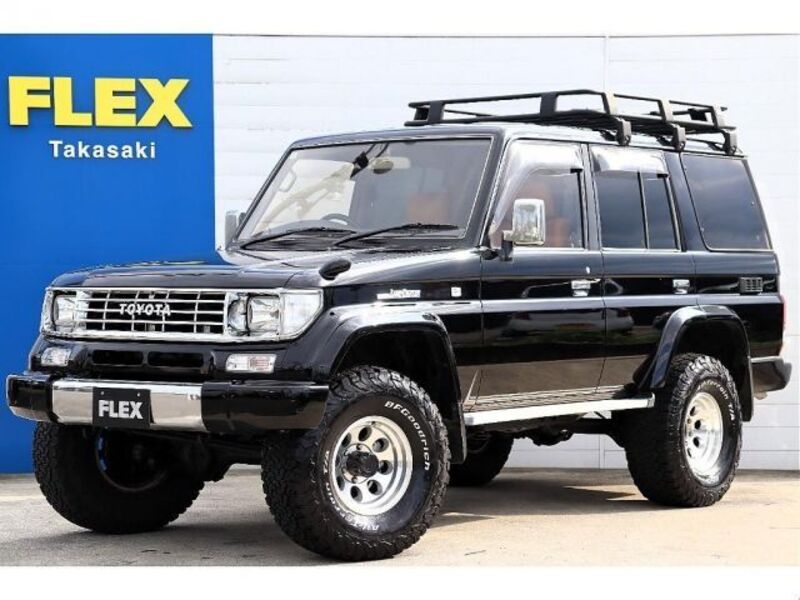 TOYOTA LAND CRUISER PRADO