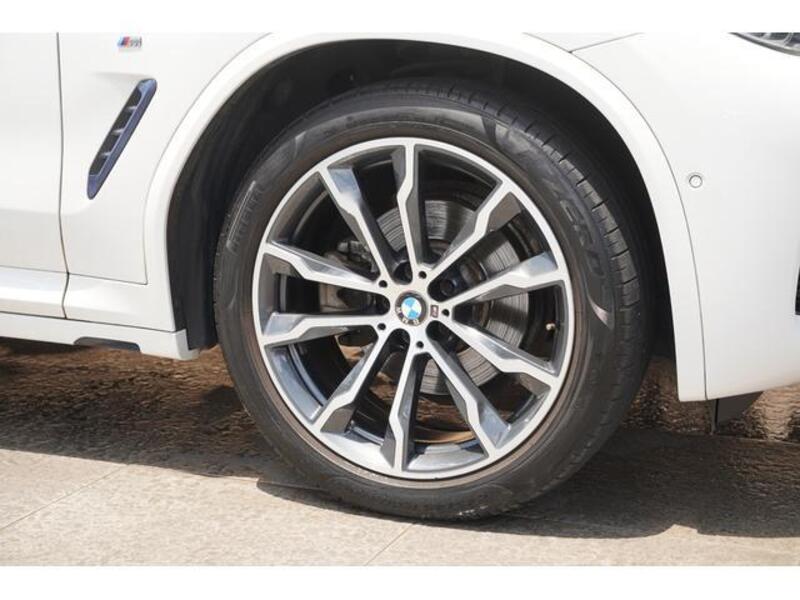 X4