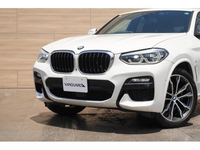 X4