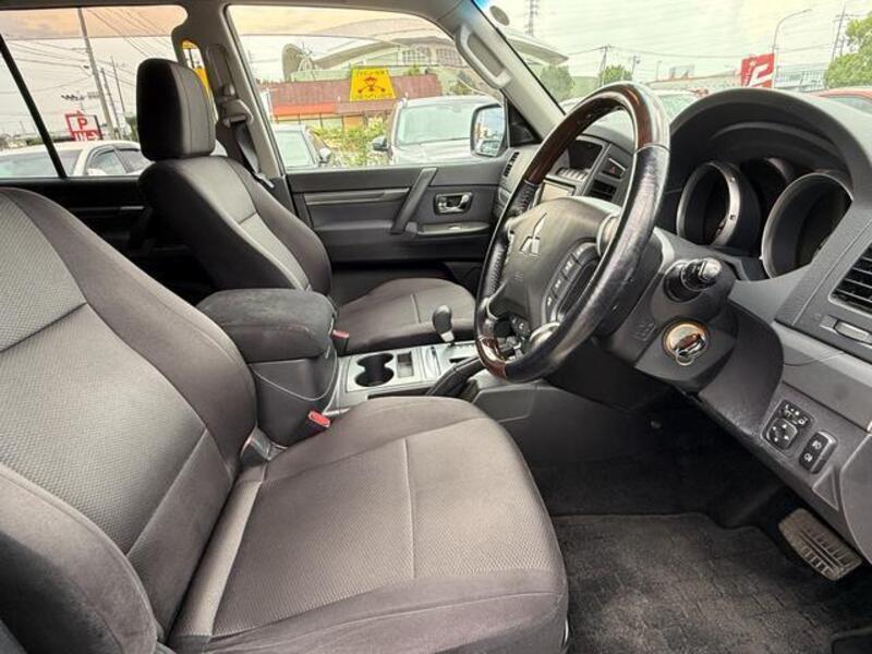 PAJERO