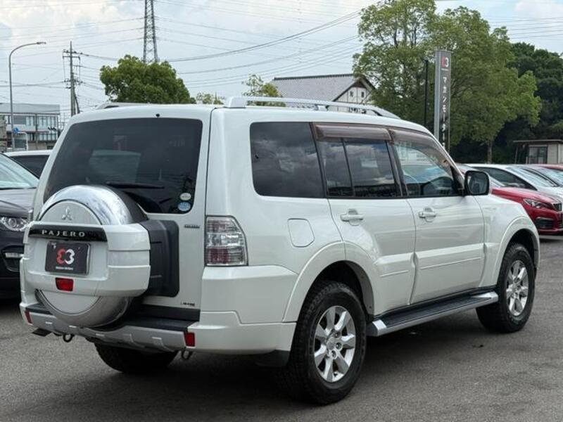 PAJERO