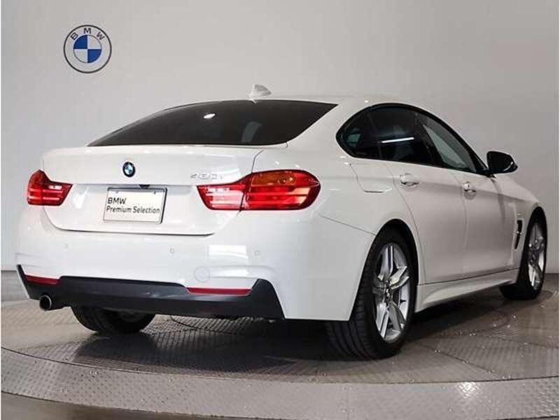 4 SERIES