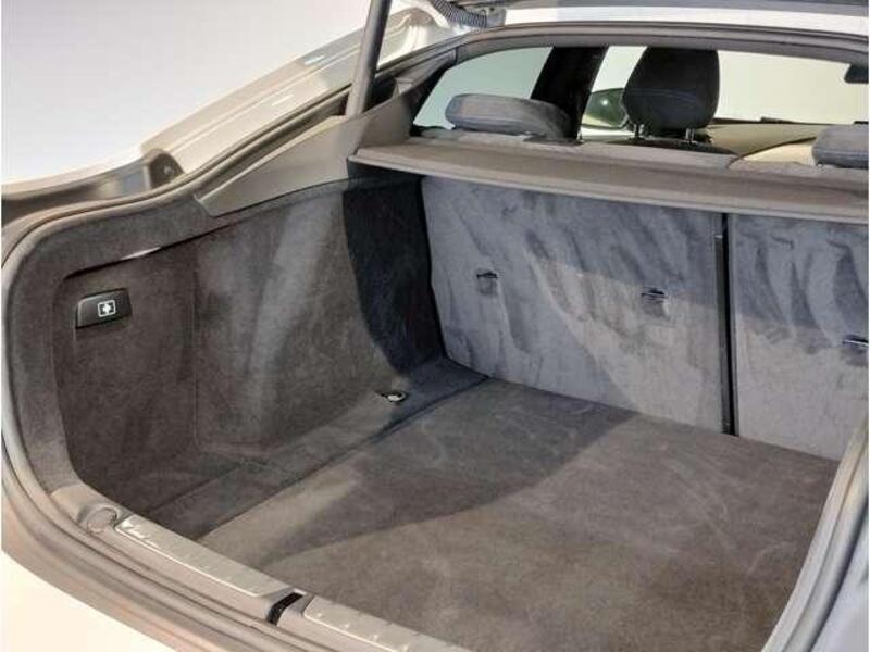 4 SERIES