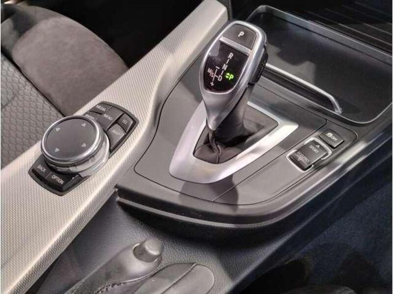 4 SERIES