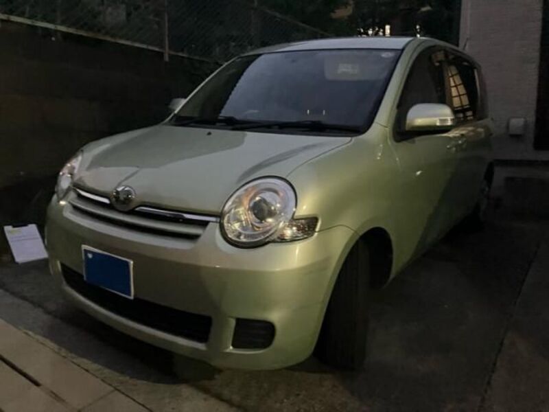 TOYOTA SIENTA