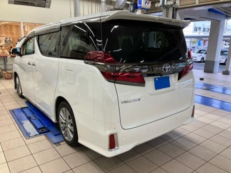VELLFIRE