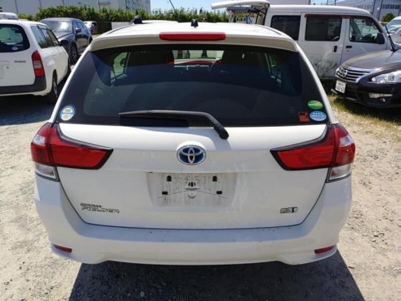 COROLLA FIELDER