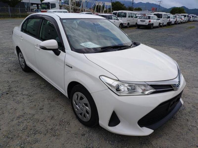 COROLLA AXIO