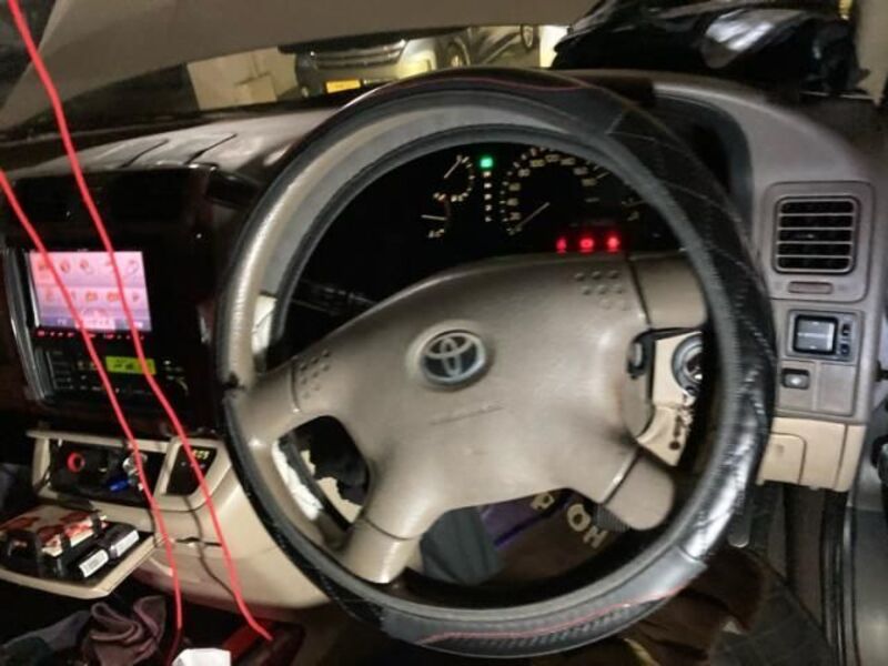 GRAND HIACE
