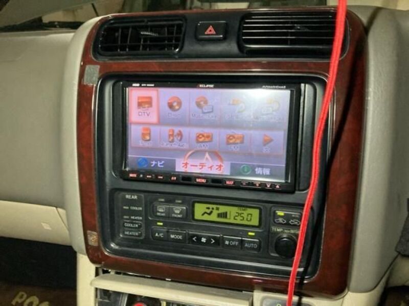 GRAND HIACE