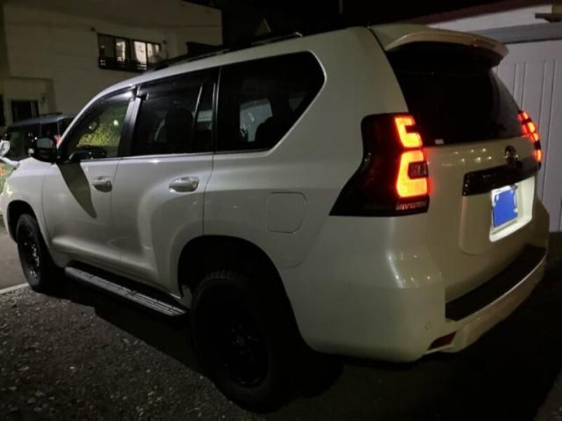 LAND CRUISER PRADO