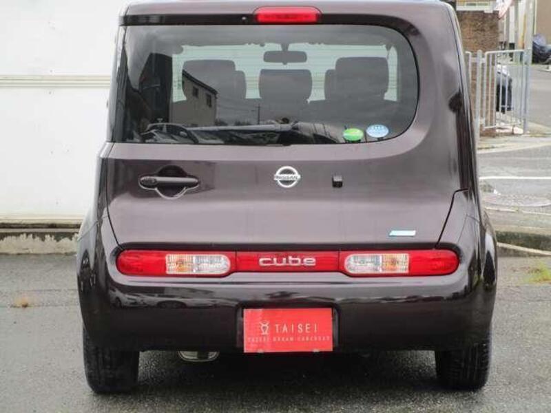 CUBE