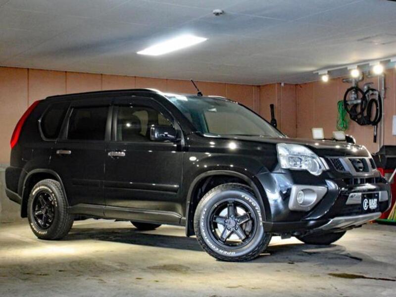 X-TRAIL