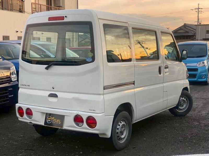 MINICAB VAN