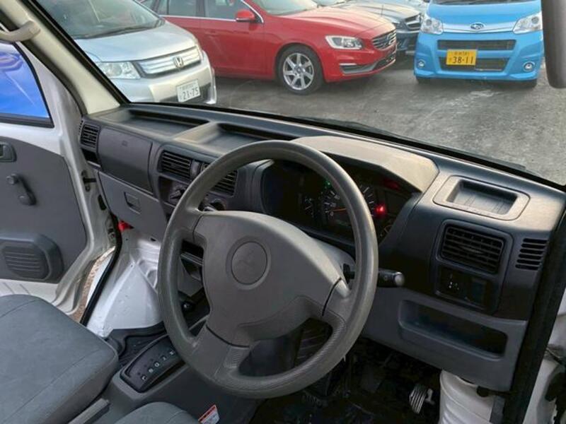 MINICAB VAN