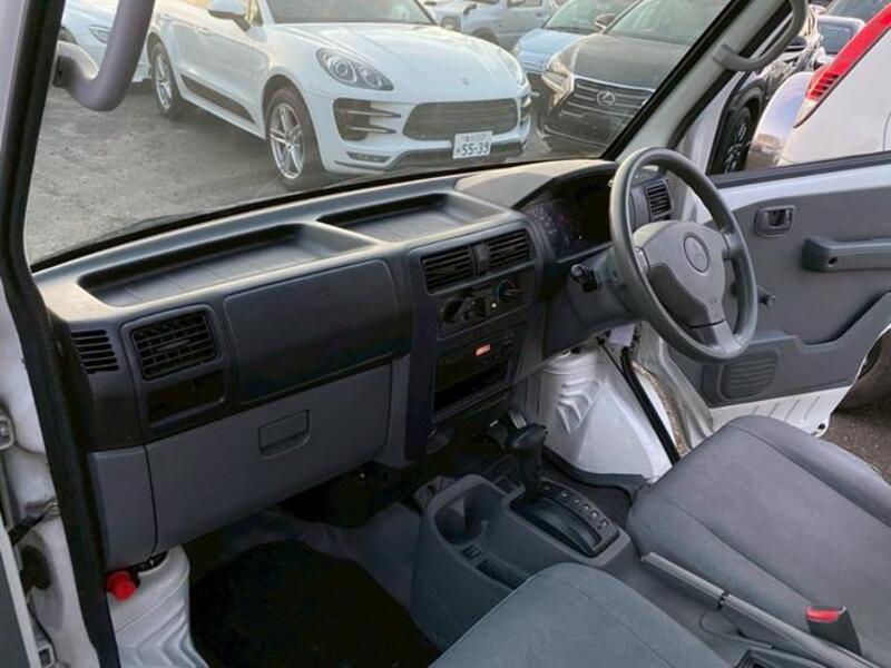 MINICAB VAN
