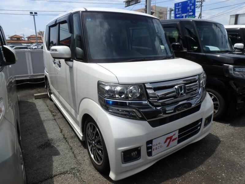 N BOX CUSTOM